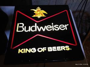 Vintage Lighted Budweiser Sign