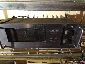Carver C-5000 Amp