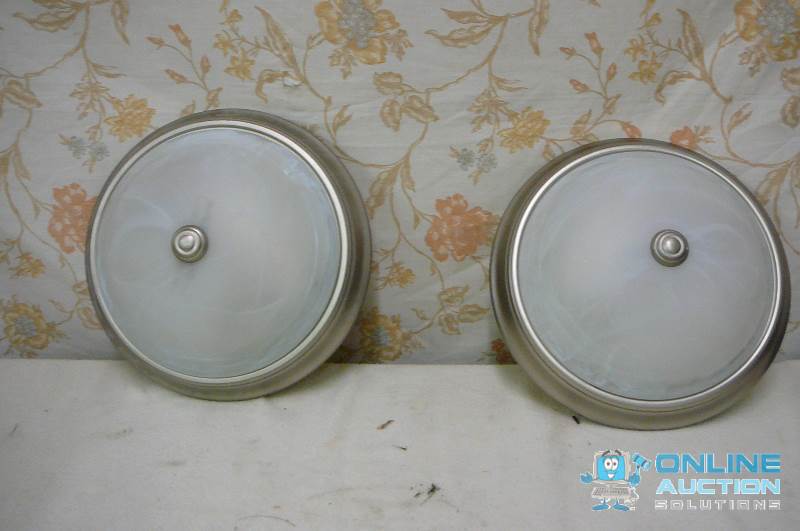 Light Fixtures 2 used Round