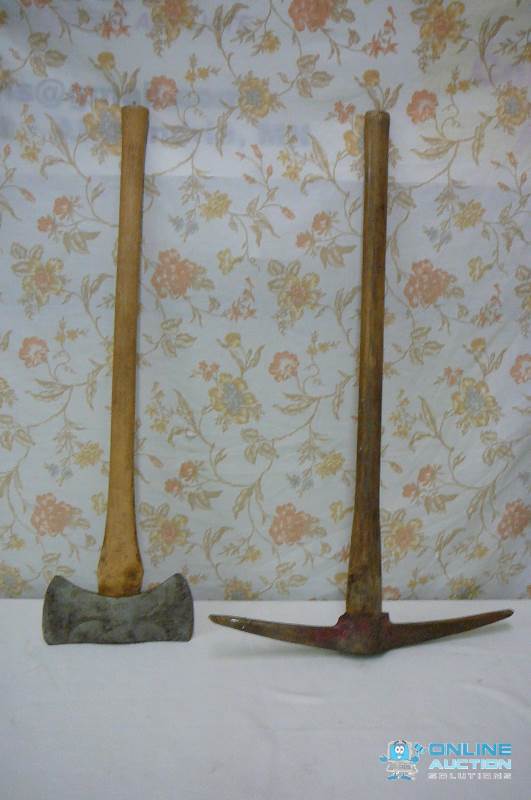 Axe & Pick Axe