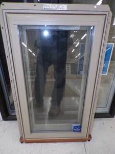 lot 36 image: Vector Crank out Window