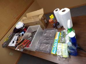 lot 109 image: Kitchen Lot - Plates, Plastic Forks, Knives and More