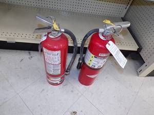 lot 230 image: 2 Fire Extinguisher