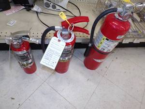 lot 233 image: 3 Fire Extinguisher
