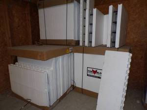 lot 333 image: 4 Blue Fox Insulated concrete forms Display- 3 Plus Bundles