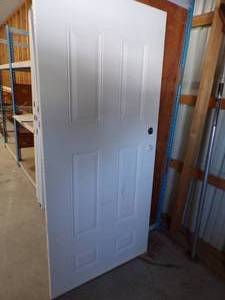 lot 359 image: Entry Door 36