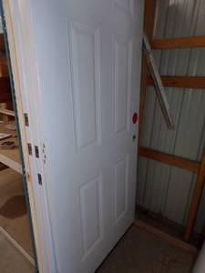 lot 362 image: Entry Door 36