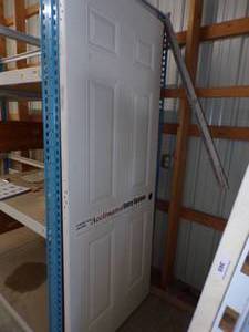 lot 366 image: Entry Door 32