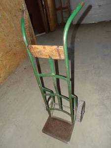 lot 396 image: Green Dolly - Far Building  4th Room