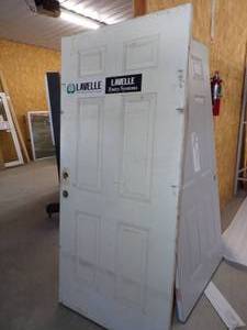 lot 398 image: 36 Door