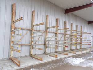 lot 417 image: Cantilever Racking 35