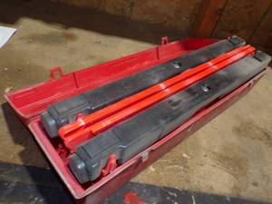 lot 427 image: Emergency Truck Reflective Triangle with Case set of 3