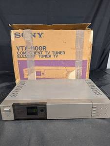 Sony VTX-1100R Component TV Tuner Frequency Synthesizer - 120V 60Hz, 22W, Made in Japan