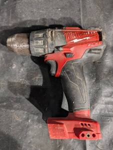 Milwaukee M12 FUEL 12-Inch Hammer DrillDriver