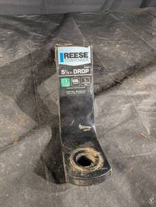 Reese Towpower 5-12 in Drop Hitch Bracket - 5,000 lb Capacity