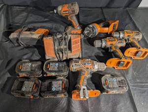 RIDGID 18V Cordless DrillImpact Driver Kit with Charger & Batteries