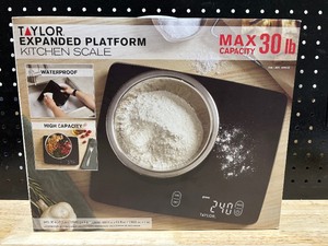 lot 21 image: Kitchen Scale