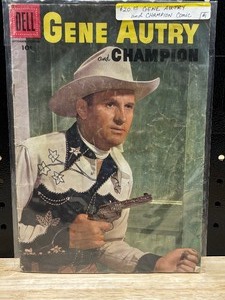 lot 10 image: Comic Books Gene Autry