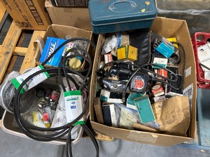 lot 30 image: Hand Tools and Hardware