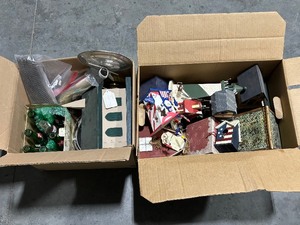 lot 36 image: Collectible Items