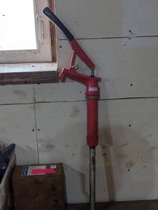 Lincoln Hand Barrel Pump