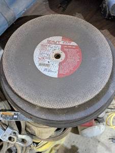 Large Pile 14 Cutting Discs