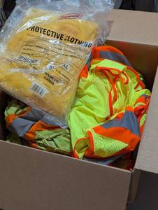 Huge box Hi Viz Vests