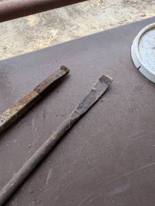 Pair of Heavy Duty Iron PryChisel Bars