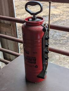 Industrial Concrete Sprayer - Metal - No Sprayer