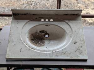 Hard Poly Vanity Sink