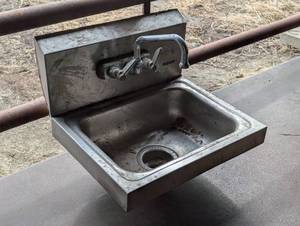 Stainless Steel Bar Sink with Faucet