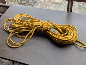 Large Construction Grade Extension Cord - 75-100 - Yellow