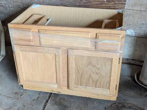 Vanity Cabinet - Some damage on Bottom