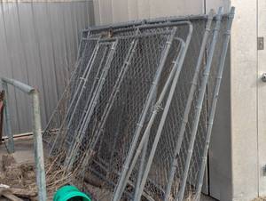 Large Chain Link Dog Kennel with Gate - Build your own Fence or Kennel
