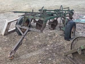 John Deere #55 - 3 Bottom Trailer Plow