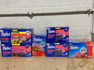 lot 225 image: LOT OF 6 Ziploc Bags
