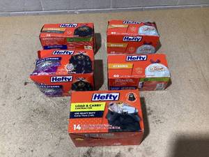 LOT OF 5 Hefty Trash Bags
