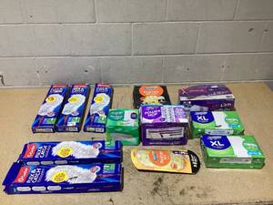 LOT OF 12 O-Cedar Dusting Kits & Swiffer Merchandise