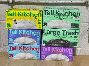 LOT OF 6 up&up Trash Bags