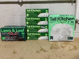 LOT OF 6 up&up Trash Bags