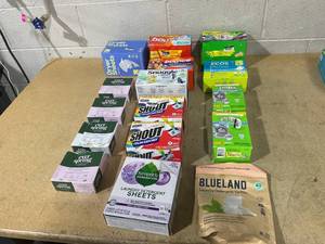 LOT OF 16 Laundry Merchandise (Everspring, up&up, Bounce, Snuggle, Shout, Seventh Generation, Blueland, Affresh, Ecos, Gain)