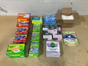 LOT OF 18 Laundry Merchandise (Everspring,  Bounce, Snuggle, Shout, Seventh Generation, Blueland, Affresh, Ecos, Gain)