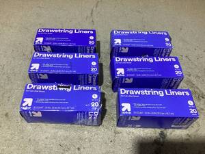 lot 129 image: LOT OF 6 up&up Drawsting Liners For Cat Litter Boxes (Size L)