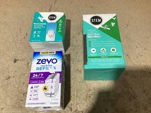 LOT OF 3 Stem Flying Insects Traps & Zevo Refills