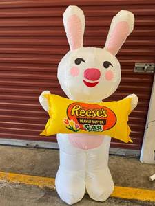 lot 130 image: Giant Easter Bunny Inflatable - White with Pink Ears, Reeses Egg