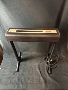 lot 181 image: Boston Electric Paper Shredder Model 169C - 115V 60Hz UL Listed