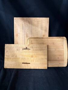 lot 202 image: Julian & Sons Wooden Cutting Boards (Lot of 3)