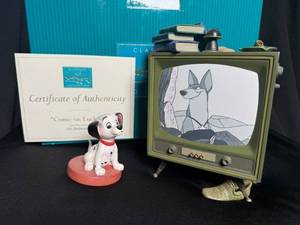 lot 214 image: Disney 101 Dalmatians Lucky & TV Figurine with Certificate of Authenticity