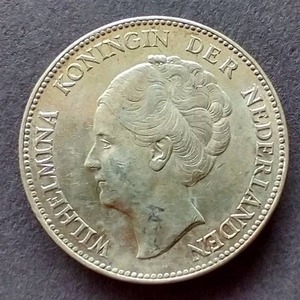 lot 66 image: 1929 Netherlands Silver 1 Gulden