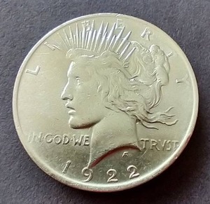 lot 89 image: 1922 Peace Dollar